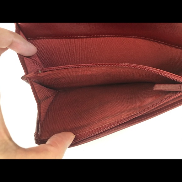 CHANEL CC Yen Continental Wallet - Picture 3 of 8